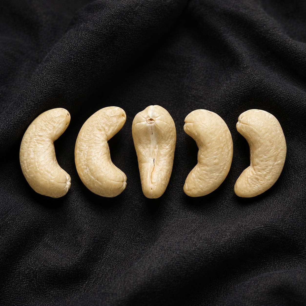 W180 — King of Cashews